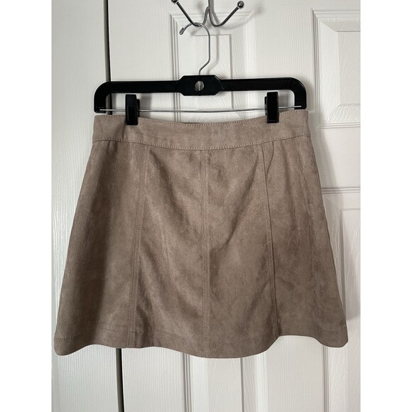 Altar’d State Button Up Faux Suede Tan Mini Skirt Women Small - Picture 4 of 7